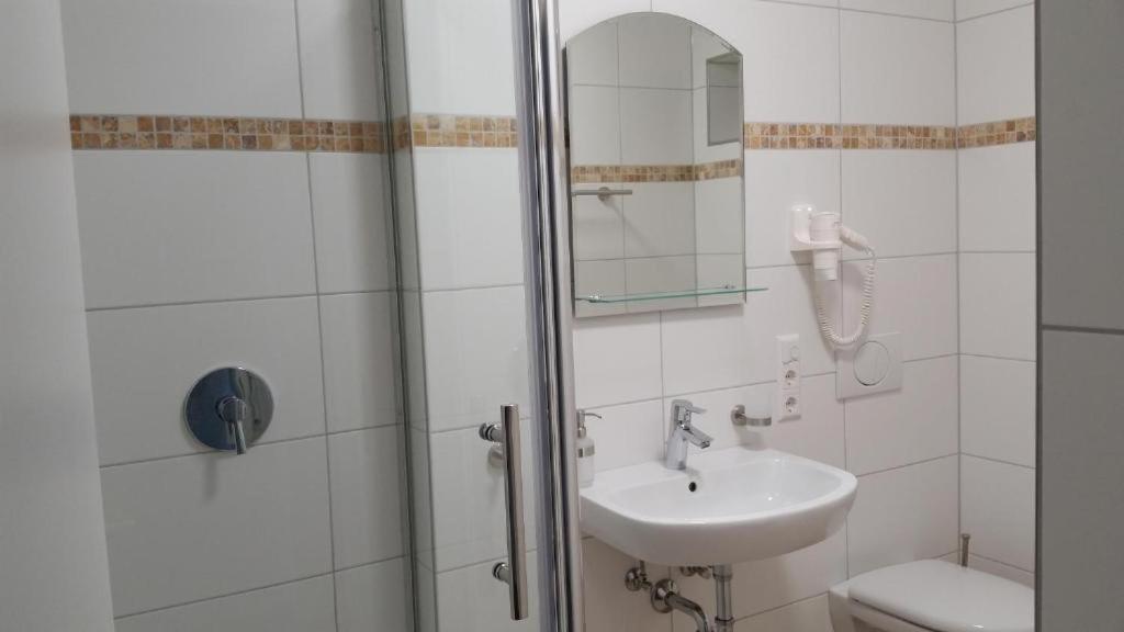 Aparthotel Schaefer Boardinghouse Gröbenzell Esterno foto