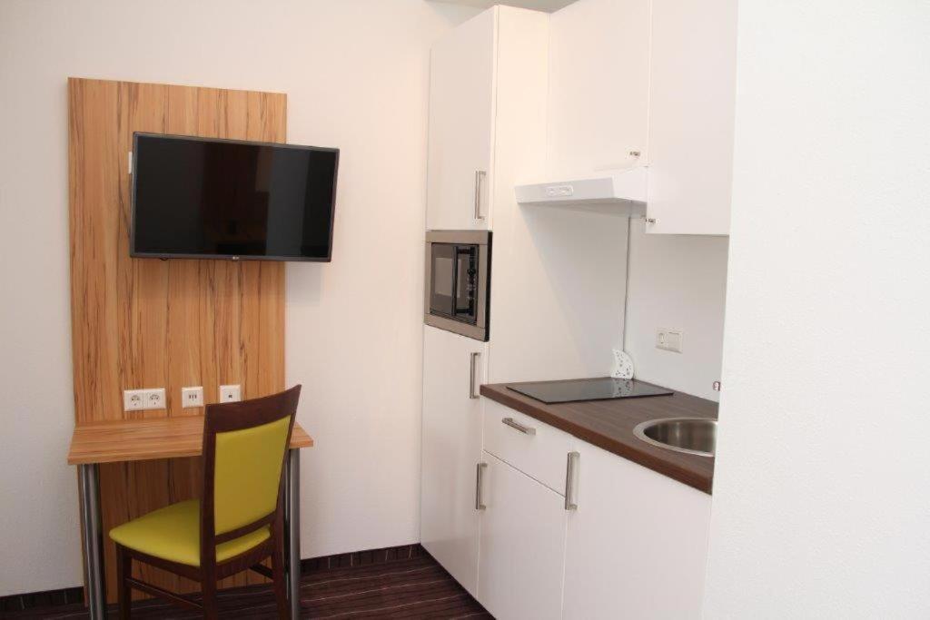 Aparthotel Schaefer Boardinghouse Gröbenzell Esterno foto